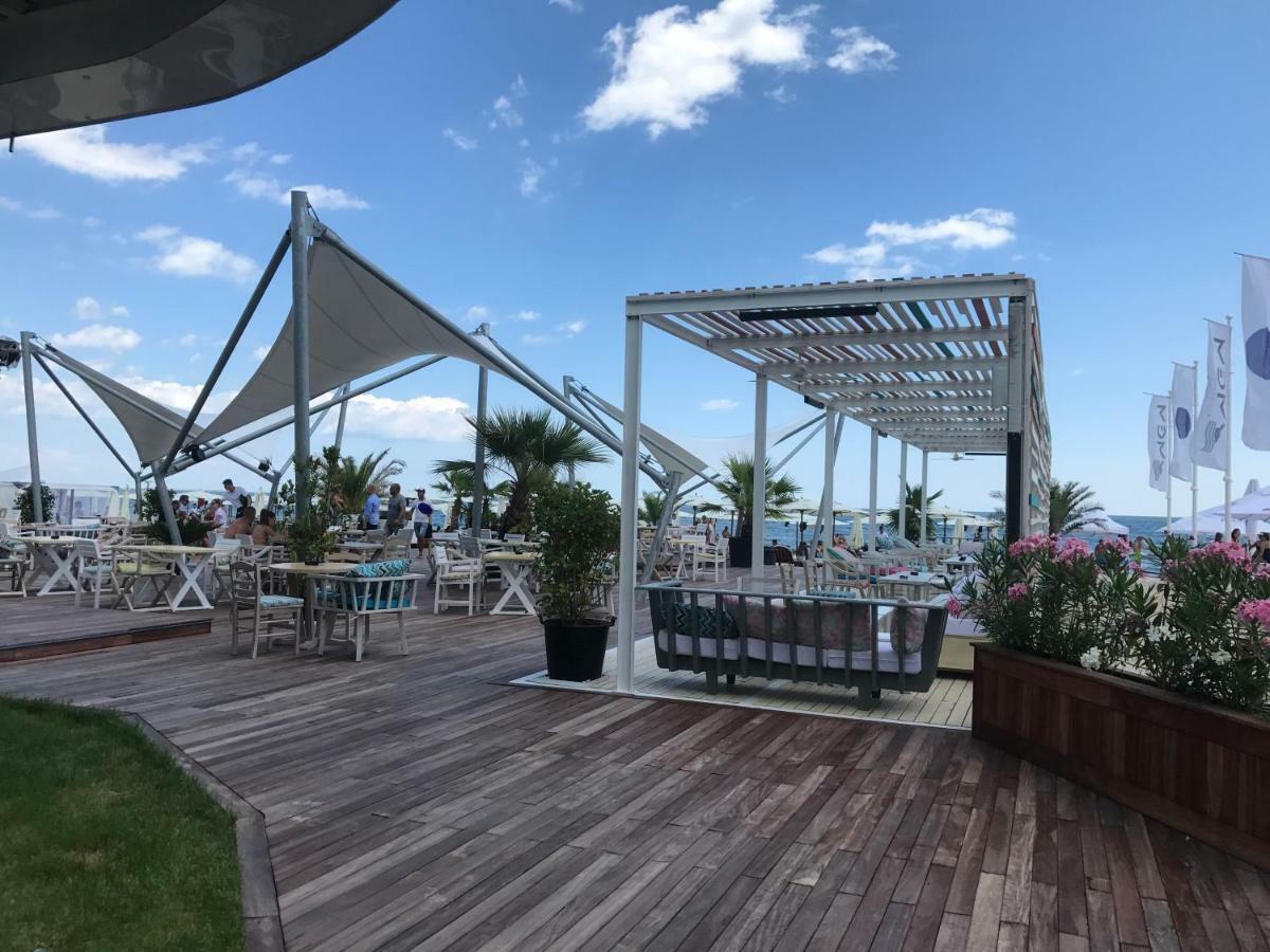 Azzurre Residence Mamaia Exterior photo